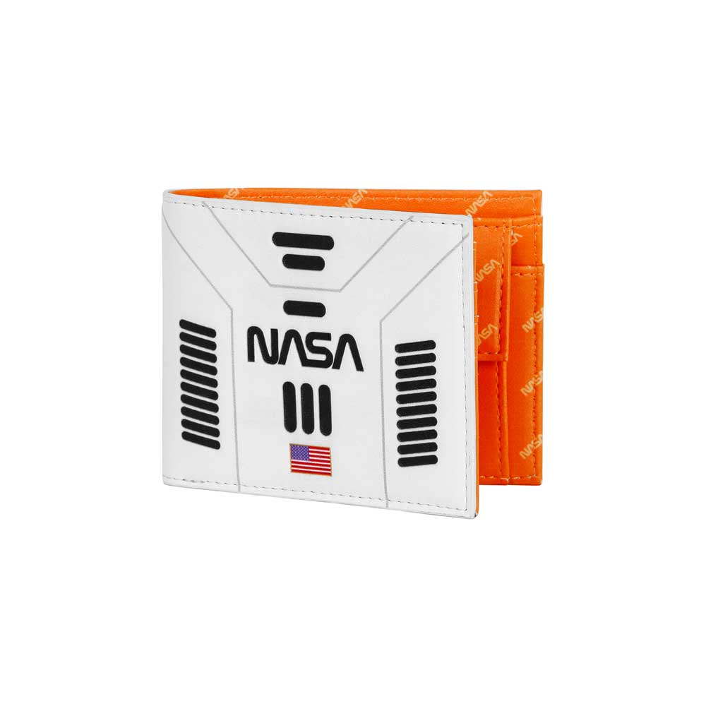 Wall portfolio for men's spacecraft