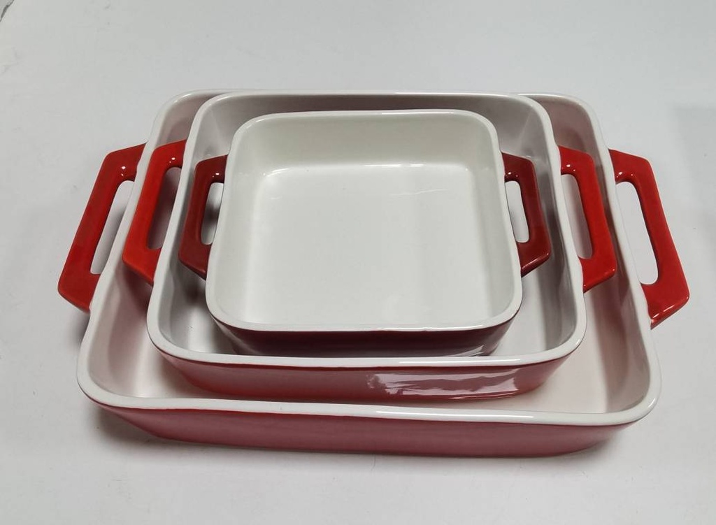 Set of 3 red ceramic oven dishes
